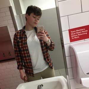 Meet your Posher, Kaitlin